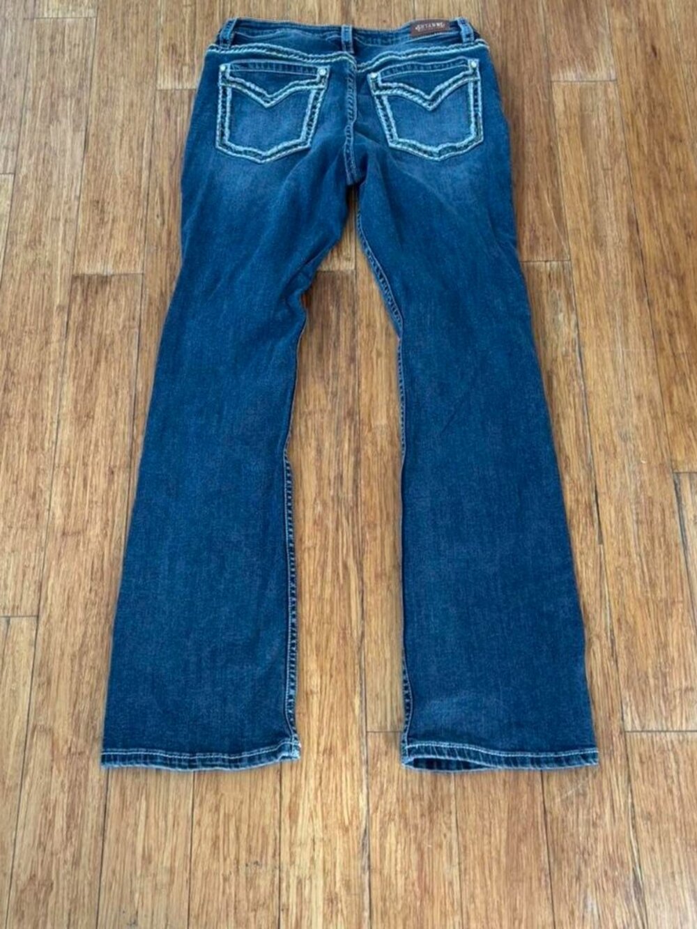 Shyanne Size 31 Regular Flare/bootcut Jeans Western Embroidered Pocket Denim